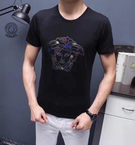 超激得100%新品VERSACEヴェルサーチｔシャツコピー特価セールメンズクルーネック半袖Tシャツ