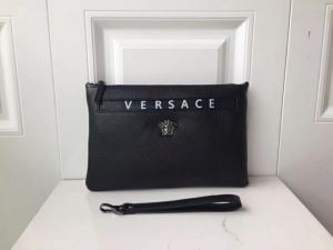 絶対欲しい新作ポーチ 今話題の最新作 人気売れ筋商品 ヴェルサーチ VERSACE