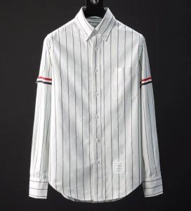 2色可選　2018年トレンドNO1　お洒落新作　トムブラウン THOM BROWNE  シャツ  超限定即完売