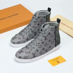 大人気商品 LOUIS VUITTON ルイ ヴィトン 超人気デザイン 2色可選 ハイトップシューズ