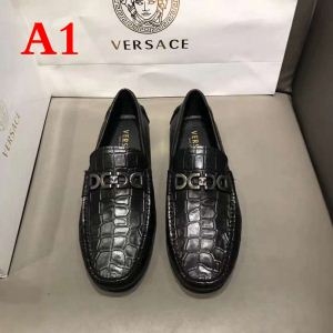 2018年トレンドNO1 VERSACE ヴェルサーチ 品質も良きｓ級アイテム 多色可選 カジュアルシューズ 存在感絶大