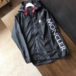 上質な素材採用 人気商品新色登場！ モンクレール MONCLER 3色可選 ブルゾン 秋冬話題アイテム