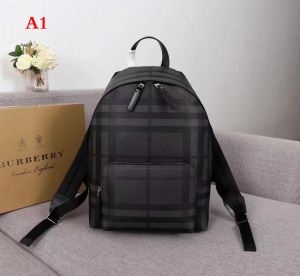 バーバリー バッグ コピーBurberryバックパックレザートリムロンドンチェック バックパック40568911ジップ開閉トップハンドル