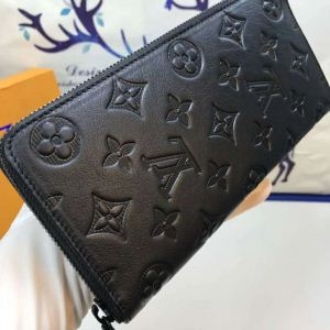 最先端ファション ルイ ヴィトン 新たな世界に新作通販流行っているLOUIS VUITTON 財布