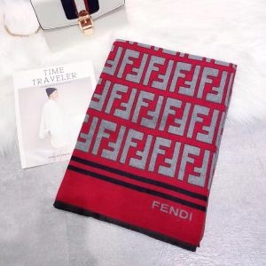 フェンディ FENDI 4色可選 NEW!! 超人気デザイン 2018年秋冬 手触りがいい 大判ストール