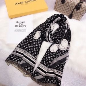 秋冬特別販売 スカーフ シック 少数入荷 即完売 レビュー高い ルイ ヴィトン 珍しい LOUIS VUITTON 3色可選