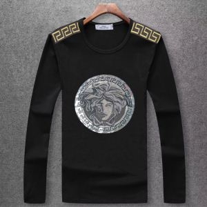 個性を引き立て 多色選択可 ヴェルサーチ VERSACE 秋冬新作登場 格好良すぎる ロングTシャツ センス漂う