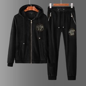 ヴェルサーチ VERSACE 上下セット 人気商品新色登場！...