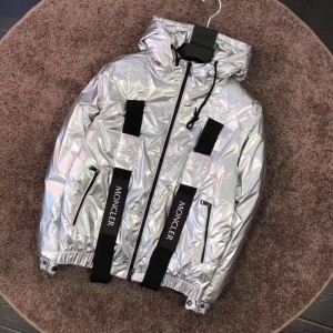 MONCLER モンクレール 人気商品新色登場！ 2018年...