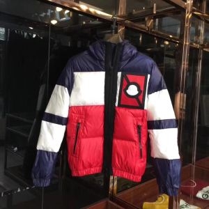 MONCLER モンクレール 人気爆発新品 ダウンジャケット...