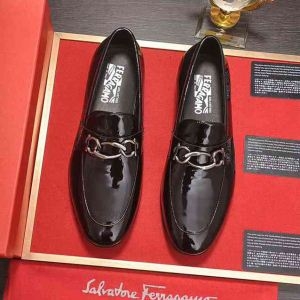 超限定即完売 軽量サルヴァトーレフェラガモフォーマルシューズ FERRAGAMO2018年トレンドNO1