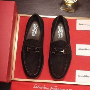 若い世代に評判がいい FERRAGAMO サルヴァトーレフェラガモ 最新商品 カジュアルシューズ