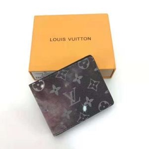 『個性』を表現出来る LOUIS VUITTON 二つ折り財...