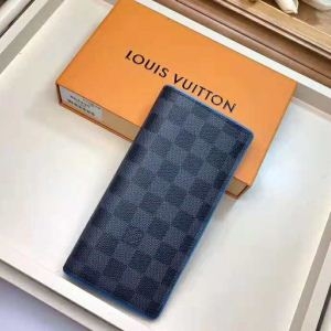 注目を集める LOUIS VUITTON ルイ ヴィトン2018激安セール最高峰 二つ折り財布