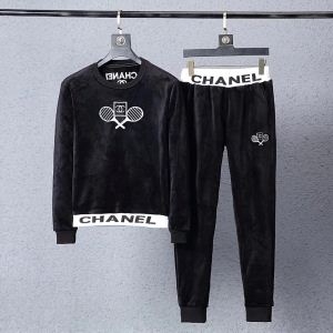 驚きの破格値新品シャネル セットアップ コピーCHANELベロア長袖トップとパンツ上下セットアップ柔らかいベロアの素材