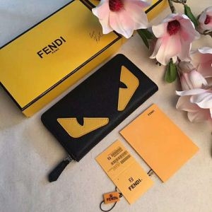 超限定即完売 FENDI フェンディ 2018定番新作 長財...