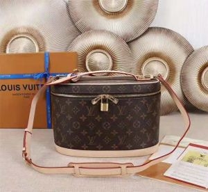 2018年秋冬のトレンド 今話題の最新作 定番の魅力 LOUIS VUITTON ルイ ヴィトン モノグラム