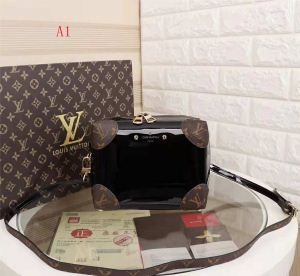 人気ブランドランキング LOUIS VUITTON ルイ ヴ...