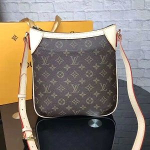 モノグラム LOUIS VUITTON ルイ ヴィトン 新たな世界に新作通販 品質も良きｓ級アイテム