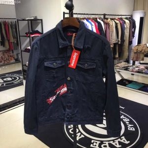 洗練された雰囲気 SUPREME シュプリーム 秋の定番 デ...