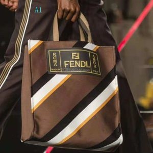 定番人気フェンディ バッグ スーパーコピーFENDIユニセックスデザインマルチカラートートバッグショッピング通勤通学バッグ