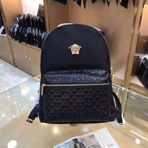 最新入荷 ヴェルサーチHOTお買い得 VERSACE リュッ...