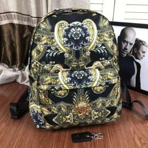 新作入荷品質保証 リュック、バックパック2018秋冬の定番新品 ヴェルサーチ VERSACE