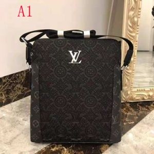 2色可選 最新入荷ルイ ヴィトン LOUIS VUITTON...