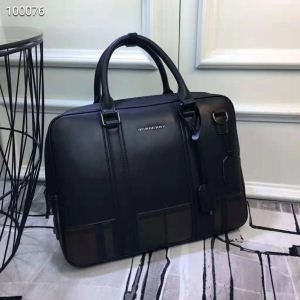 最高品質かつ最安値  バーバリー 完売必至 BURBERRY...