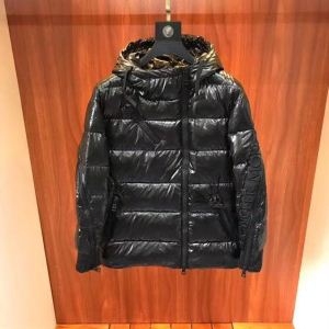 MONCLER モンクレール ダウンジャケット上質で格好い 流行フォルム 激安大特価定番人気