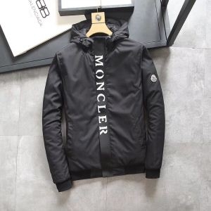 モンクレール MONCLER ダウンジャケット 世界中で爆発...