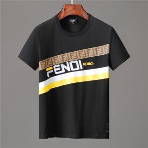 幅広い着ができる優れた ファッションの最先端！ FENDI フェンディ半袖Tシャツ 2色可選