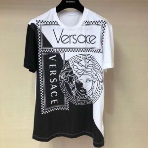 VERSACE ヴェルサーチ 半袖Tシャツ 2色可選 全体的に調和のある 使い勝手のよさが魅力