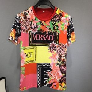 VERSACE ヴェルサーチ 半袖Tシャツ 抜群の人気を集め 超必須アイテム 落ち着きある