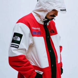 シュプリーム ジャケット コピーSUPREME×THE NORTH FACEフード付きメンズアウターお洒落な人の必需品