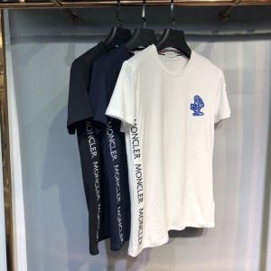 新鮮ながら上品MONCLER モンクレール 半袖Tシャツ 3...