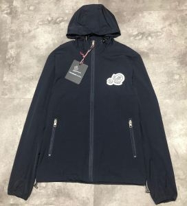 雑誌も街も人気アイテム モンクレール MONCLER フード付きコート 3色可選 2019人気お買い得アイテム 注目されている新品