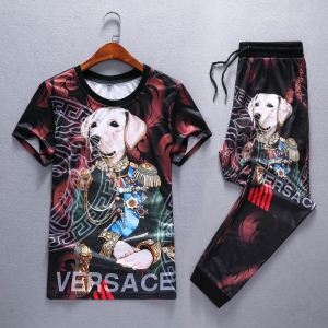 上下セット ヴェルサーチ 安心の関税送料込 19SS 新作 軽やかな印象 VERSACE 夏に通勤などに大活躍