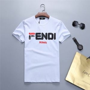 抜群な魅力的なアイテム FENDI フェンディ半袖Tシャツ ...