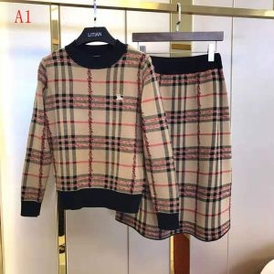 柔らかい素材バーバリー セットアップ コピーBurberry...