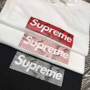 セレブ着用シュプリーム tシャツ 偽物Supreme人気アイ...