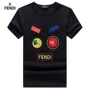 2019春夏にも引き続き大活躍！半袖Tシャツ 3色可選 FENDI フェンディ抜群な魅力的なアイテム