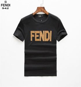 春先や夏にぴったりの新作 FENDI フェンディ 半袖Tシャツ 2色可選 2019年春夏のトレンドの動向