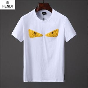 好感度が高いアイテム 2019年春夏のトレンドの動向 FENDI フェンディ 半袖Tシャツ 2色可選