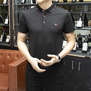 トムブラウン通販　THOM BROWNE半袖ポロシャツスーパーコピー　上品な印象生地　夏に活躍するアイテム　きれいなシルエット　お得格安