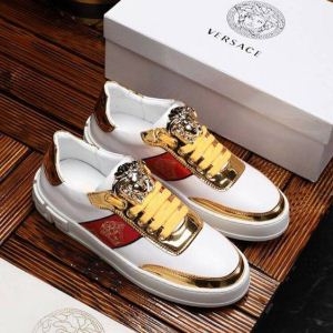 VERSACE ヴェルサーチ カジュアルシューズ  2色可選 19SS 待望の新作カラー 春夏季超人気即完売