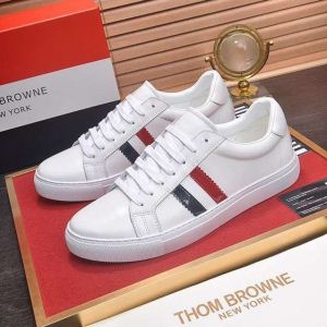 春先や夏にぴったりの新作 2019春新作正規買付 国内配送 ランニングシューズ 2色可選 THOM BROWNE トムブラウン