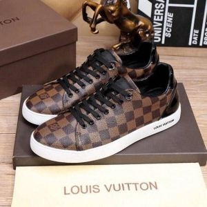 今期新作人気の美ライン 19ss完売必至夏季 LOUIS VUITTON ルイ ヴィトン カジュアルシューズ 男女兼用 2色可選