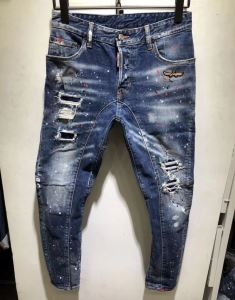 お買い得大人気　DSQUARED2ディースクエアードジーンズ...