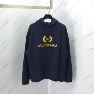 大人っぽい質感　バレンシアガ スーパーコピーBALENCIAGAパーカーコピー　男女兼用高級感満載　ゆとり快適な着心地　相性抜群　